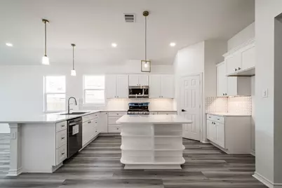 10411 Woodhill Spa Lane, Cleveland, TX 77327 - Photo 8