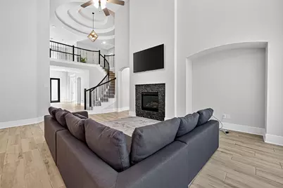 9019 Bayou Spring Court, Missouri City, TX 77459 - Photo 10