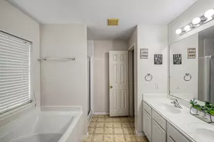 19510 Tahoka Springs Dr, Katy, TX 77449 - Photo 18