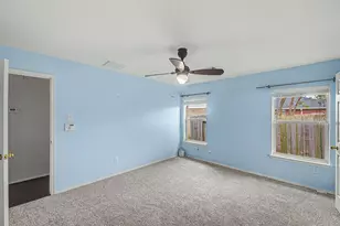 19510 Tahoka Springs Dr, Katy, TX 77449 - Photo 16
