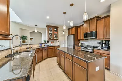 608 Chesterfield Lane, League City, TX 77573 - Photo 8