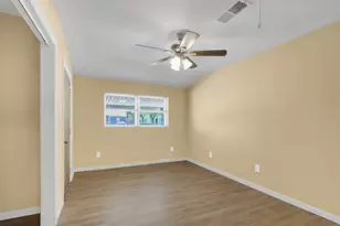 1008 Largo St, Baytown, TX 77520 - Photo 8