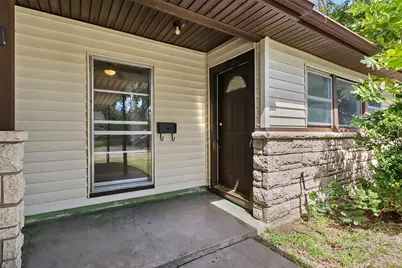 1008 Largo Street, Baytown, TX 77520 - Photo 2