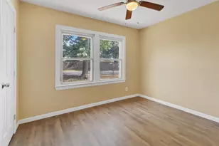 1008 Largo St, Baytown, TX 77520 - Photo 12
