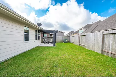 1851 Belle Place, Alvin, TX 77511 - Photo 32
