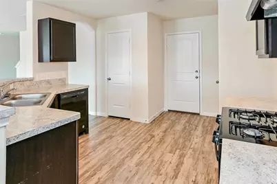 13286 Italian Cypress Avenue, Houston, TX 77044 - Photo 4