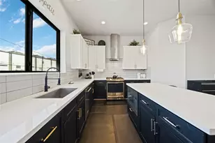 4235 Allen St, Houston, TX 77007 - Photo 8