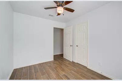 2702 Fir Crest Court, Stafford, TX 77477 - Photo 18