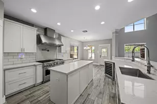 3004 Autumn Creek Dr, Friendswood, TX 77546 - Photo 8