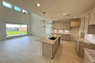 8831 Early Morning Wy, Rosharon, TX 77583 - Photo 2