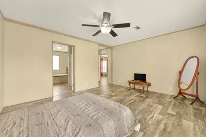 1566 Cr 610 #F, Dayton, TX 77535 - Photo 18