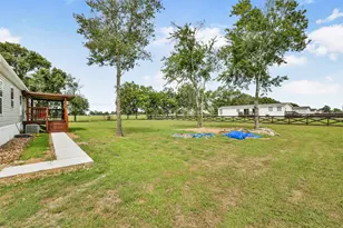 1566 Cr 610, Dayton, TX 77535 - Photo 32