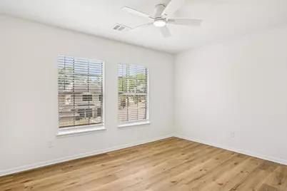 1808 N Mission Circle, Friendswood, TX 77546 - Photo 38