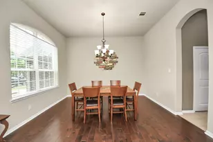 5835 Chaste Ct, Rosenberg, TX 77469 - Photo 10