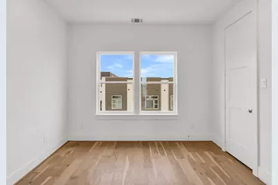 3 N St Charles St F Street, Houston, TX 77003 - Photo 14