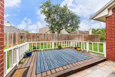 5716 Meadow Breeze Lane, Rosharon, TX 77583 - Photo 22