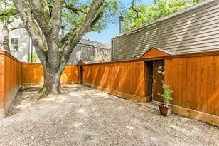 1914 Branard St, Houston, TX 77098 - Photo 38