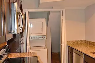 1914 Branard St, Houston, TX 77098 - Photo 32