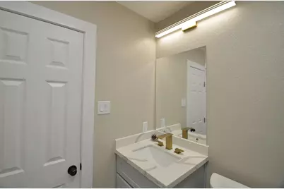 6801 Kassarine Pass, Houston, TX 77033 - Photo 12