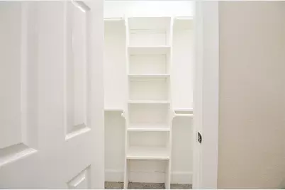 6801 Kassarine Pass, Houston, TX 77033 - Photo 30