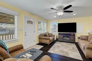 263 Sandy Ridge Dr, Livingston, TX 77351 - Photo 8