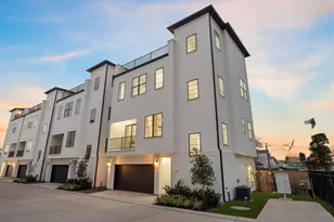 8707 Ojeman Villas Dr, Houston, TX 77055 - Photo 2