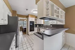 5934 Theall Rd, Houston, TX 77066 - Photo 8