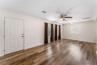 7819 Fir Street, Houston, TX 77012 - Photo 6