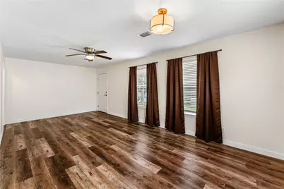 7819 Fir Street, Houston, TX 77012 - Photo 8