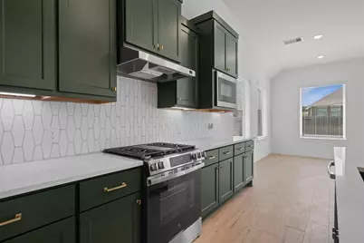 18043 Brennie Bird Lane, Conroe, TX 77302 - Photo 16