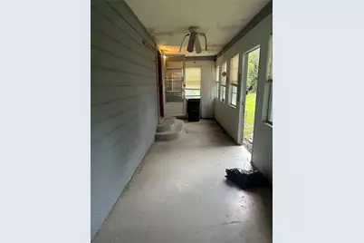 297 6th Street E, Markham, TX 77456 - Photo 24