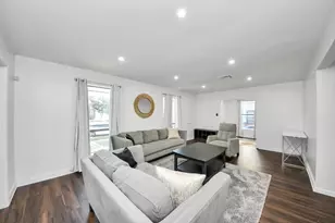 3217 Binz St, Houston, TX 77004 - Photo 2