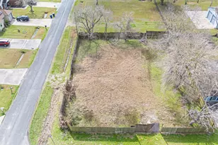 0 19th, Texas City, TX 77590 - Photo 2