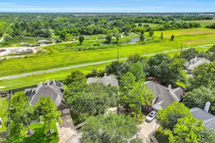 3902 Amerson Ct, Pearland, TX 77584 - Photo 32