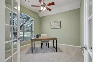 3902 Amerson Ct, Pearland, TX 77584 - Photo 6