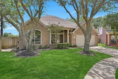 3902 Amerson Court, Pearland, TX 77584 - Photo 1