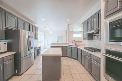 11606 Canyon Woods Drive, Tomball, TX 77377 - Photo 12