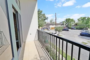 1320 Welch St, Houston, TX 77006 - Photo 28
