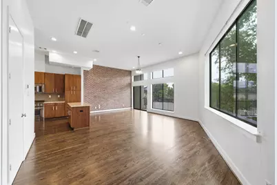 1320 Welch Street, Houston, TX 77006 - Photo 4