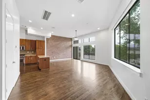 1320 Welch St, Houston, TX 77006 - Photo 4