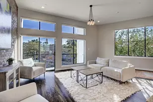1320 Welch St, Houston, TX 77006 - Photo 1