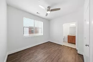 1320 Welch St, Houston, TX 77006 - Photo 16