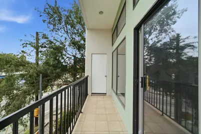 1320 Welch Street, Houston, TX 77006 - Photo 6