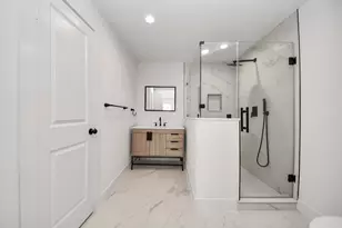 9261 Autauga St, Houston, TX 77080 - Photo 14