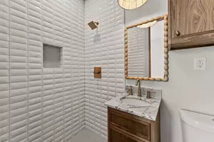 1112 30th St, Galveston, TX 77550 - Photo 12