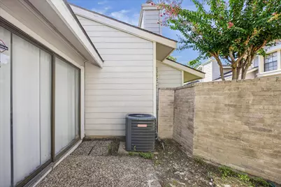 11957 Bob White Drive #863, Houston, TX 77035 - Photo 8