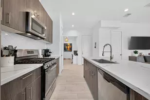 1712 Schweikhardt St, Houston, TX 77020 - Photo 14