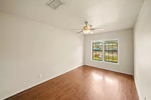 608 Northwood St, Houston, TX 77009 - Photo 12