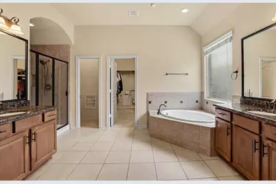 62 Sandwell Place, Spring, TX 77389 - Photo 20