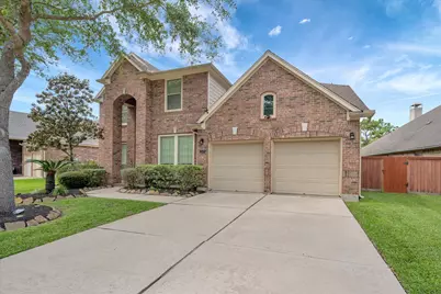 13607 Evening Wind Drive, Pearland, TX 77584 - Photo 2